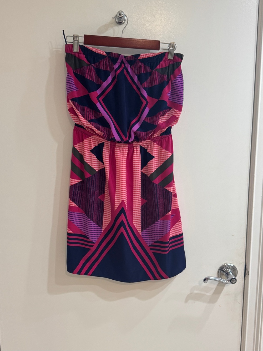 Express Strapless Dress in Pink and Navy Geometric Print